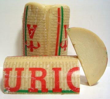 auricchio-provolone-aged-italian-provolone