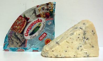 dolce-gorgonzola-doc-italian-cheese